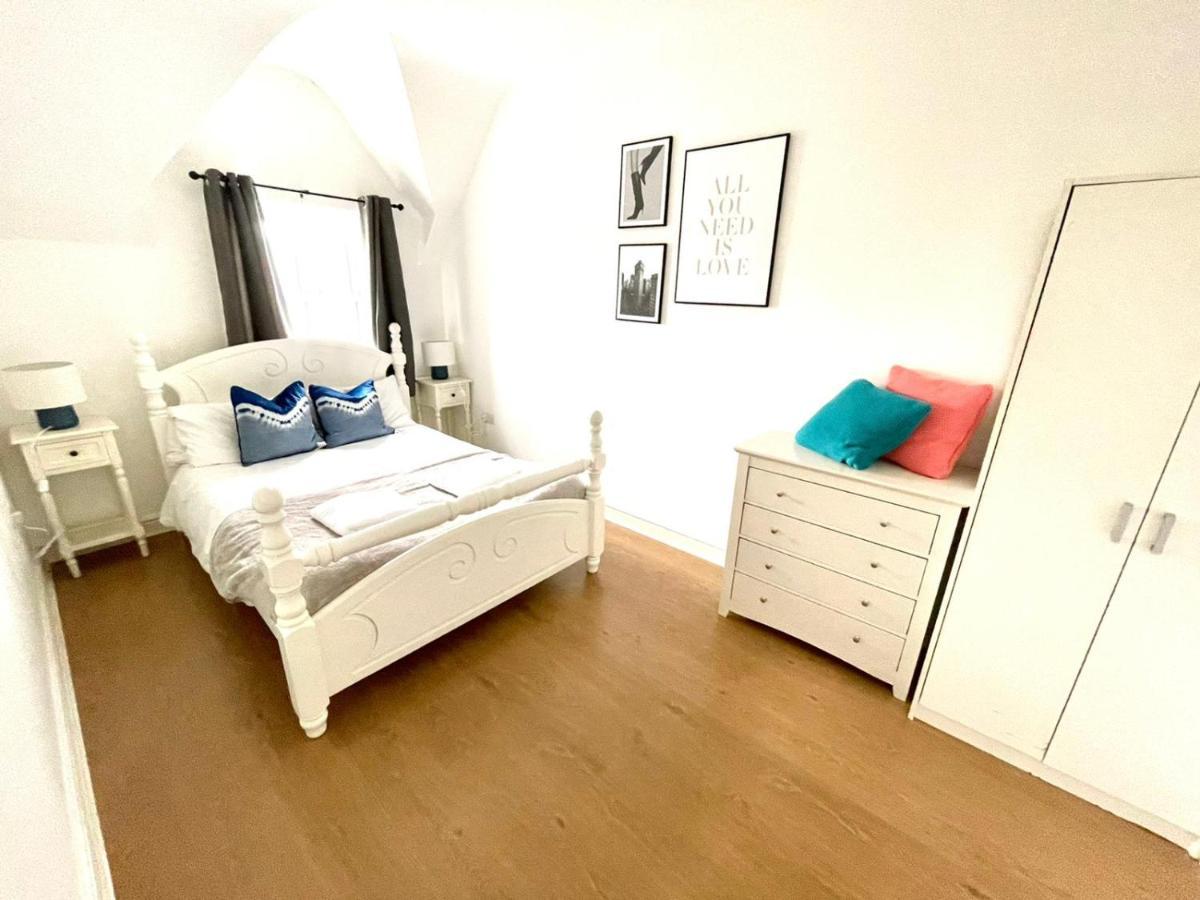 Koala & Tree - 2 Bedroom In City Centre - Short Lets & Serviced Accommodation Cambridge 外观 照片