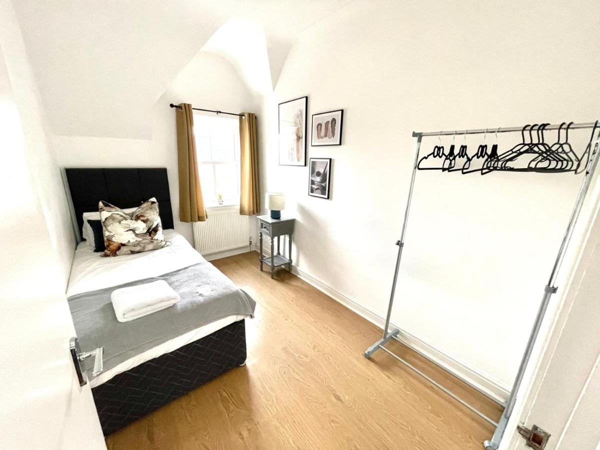 Koala & Tree - 2 Bedroom In City Centre - Short Lets & Serviced Accommodation Cambridge 外观 照片