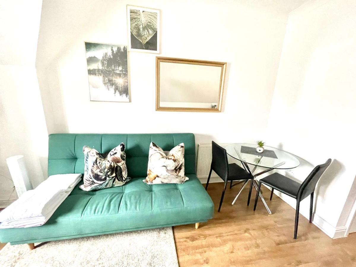 Koala & Tree - 2 Bedroom In City Centre - Short Lets & Serviced Accommodation Cambridge 外观 照片
